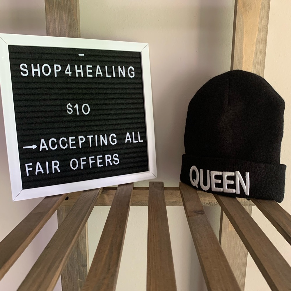 Queen Beanie ✵ Rave Wonderland